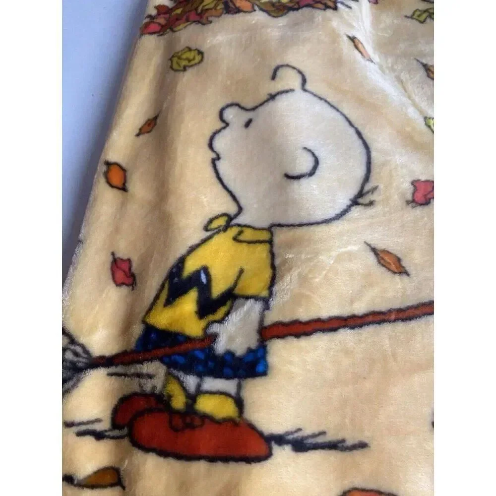 PEANUTS SNOOPY Charlie Brown Soft THROW‎ Blanket 50”x70” Autumn Fall Leaves NEW